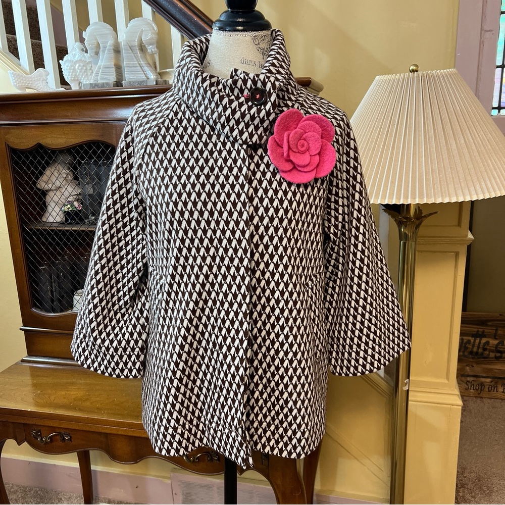 ❤️Lilly Pulitzer NWT Sabeline Coat w/Rosette Swing Jacket.  Size M.
